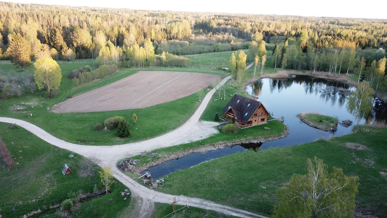 Jaun-Ievinas Rauna Exterior foto
