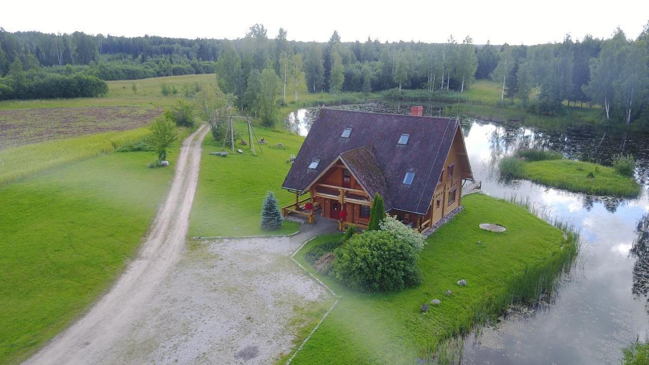 Jaun-Ievinas Rauna Exterior foto